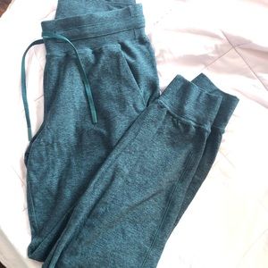Lululemon Ready to Rulu joggers
